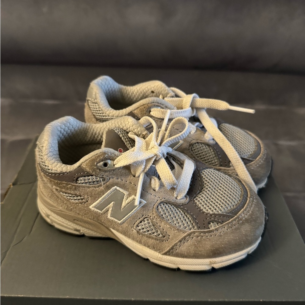 NEW BALANCE 990v3